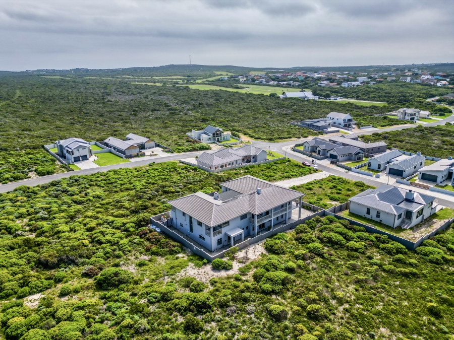 6 Bedroom Property for Sale in Kleinbaai Western Cape